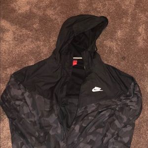 Nike windbreaker jacket
